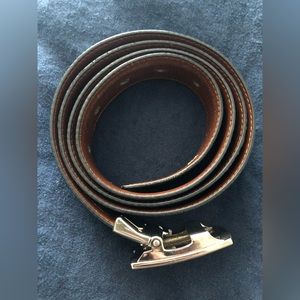 Mens Used Bally Black/Brown reversible belt size 38